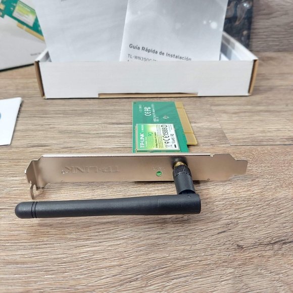 TP-Link 54 Mbps Wireless G PCl Express Adapter Model TL-WN350GD Rev:1.2 Computer - Picture 9 of 15